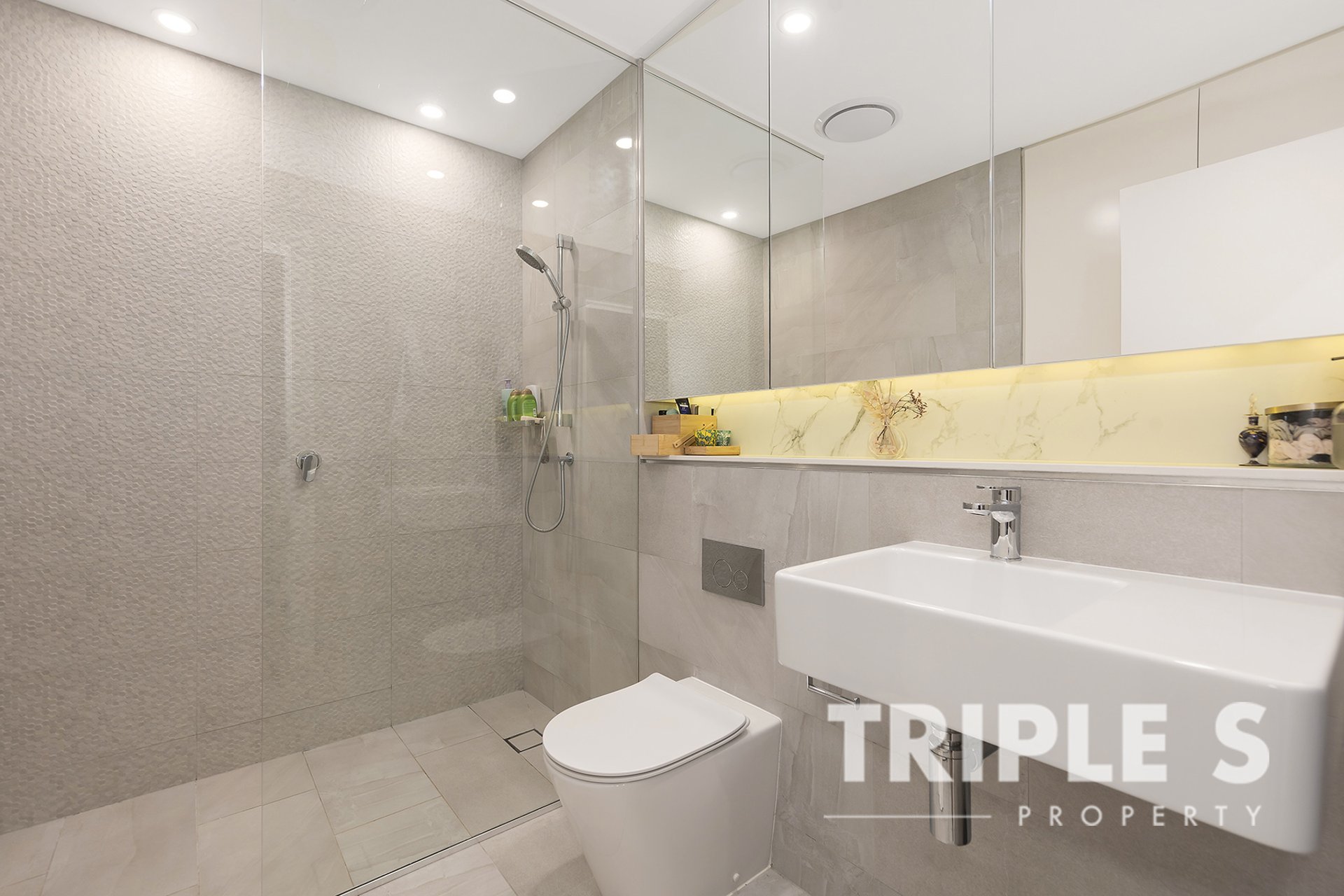 https://images.sales.reapit.com.au/6546/listing/1P9380/photo/d/179202487806004575.jpg