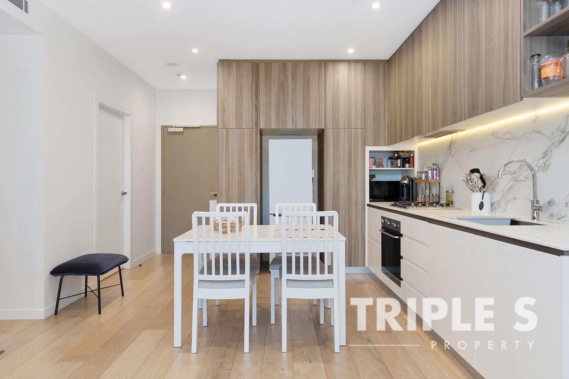 https://images.sales.reapit.com.au/6546/listing/1P9380/photo/d/179202487924189811.jpg