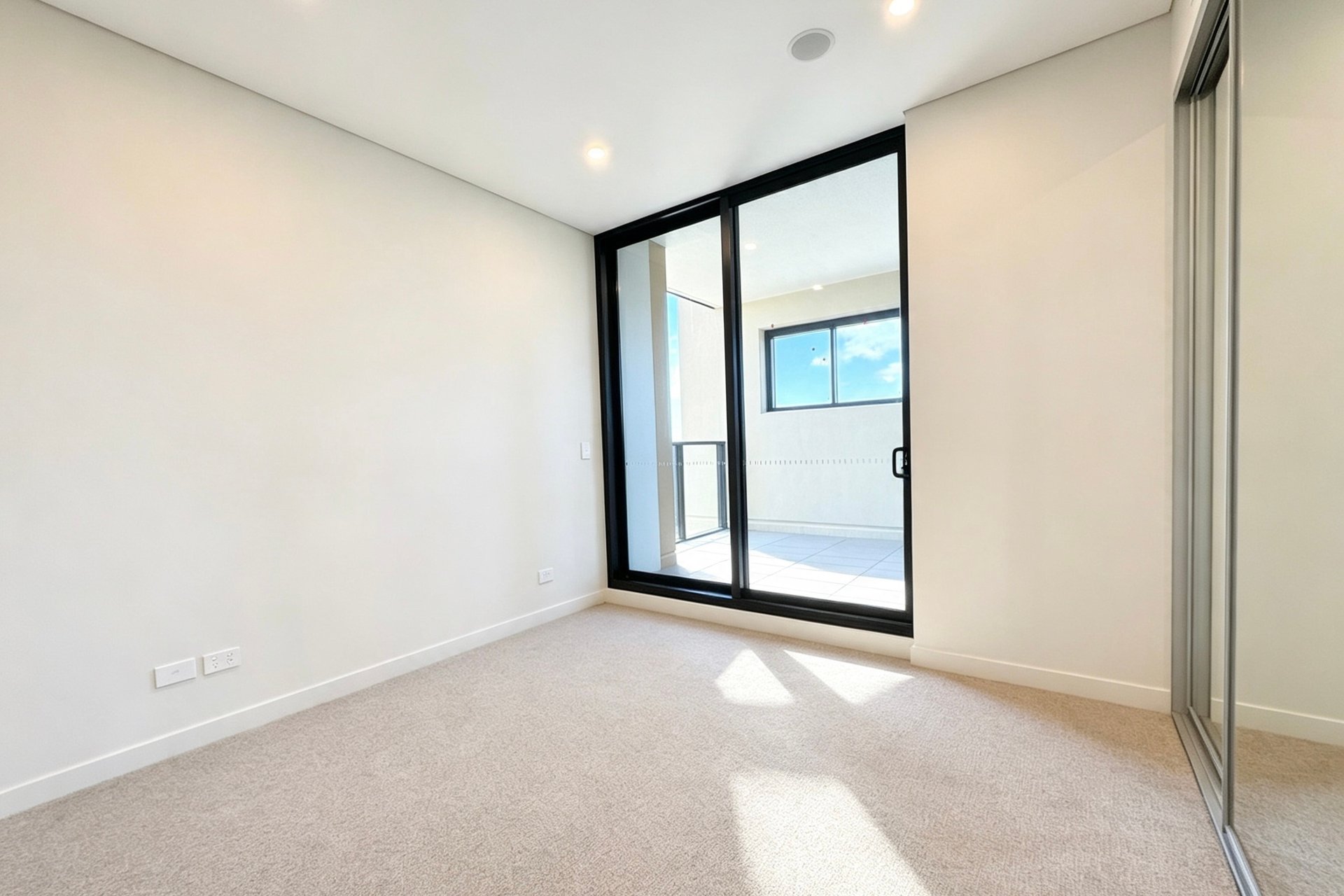 https://images.sales.reapit.com.au/6546/listing/1P9393/photo/d/179239146873225886.jpg