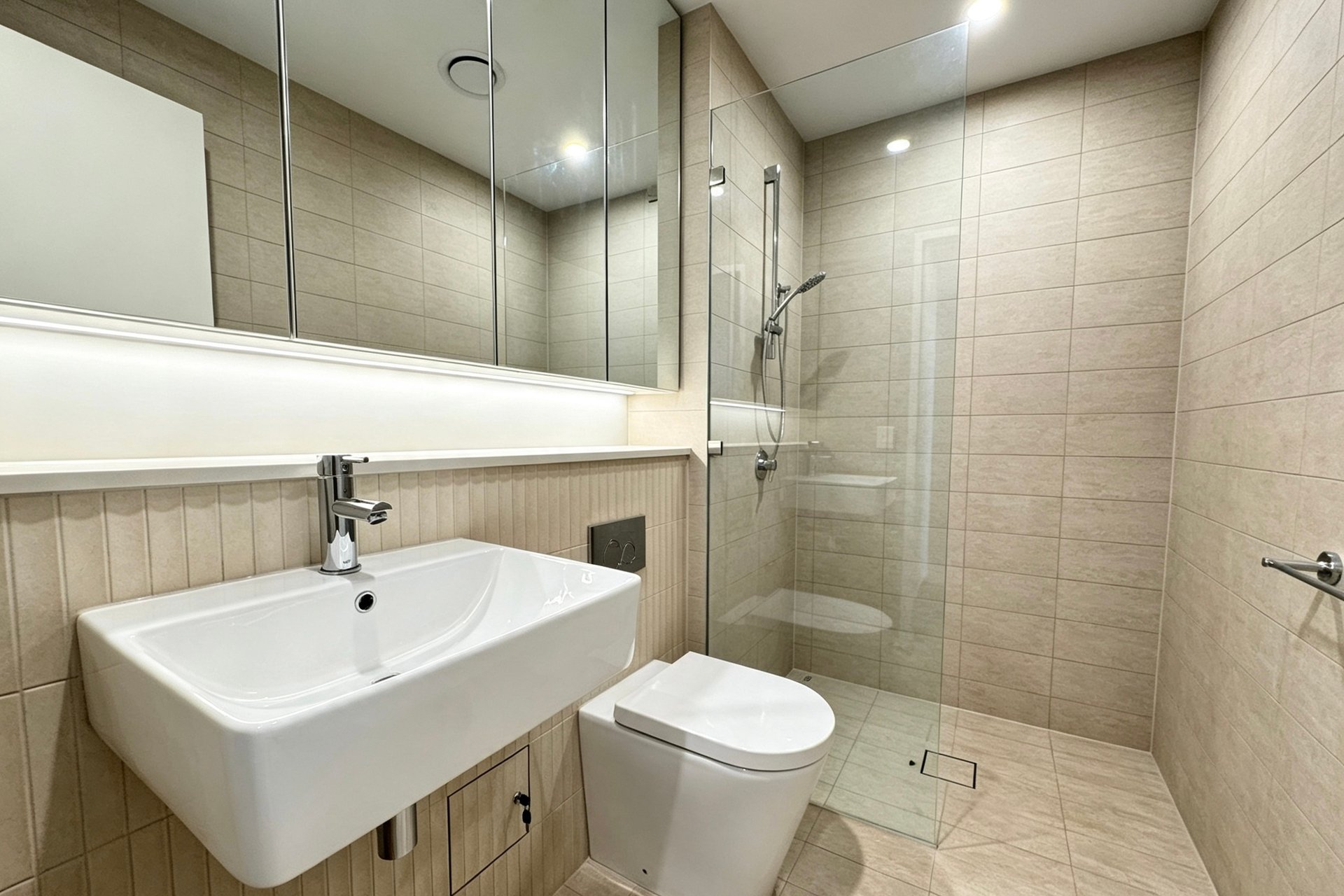 https://images.sales.reapit.com.au/6546/listing/1P9393/photo/d/179239146915929097.jpg