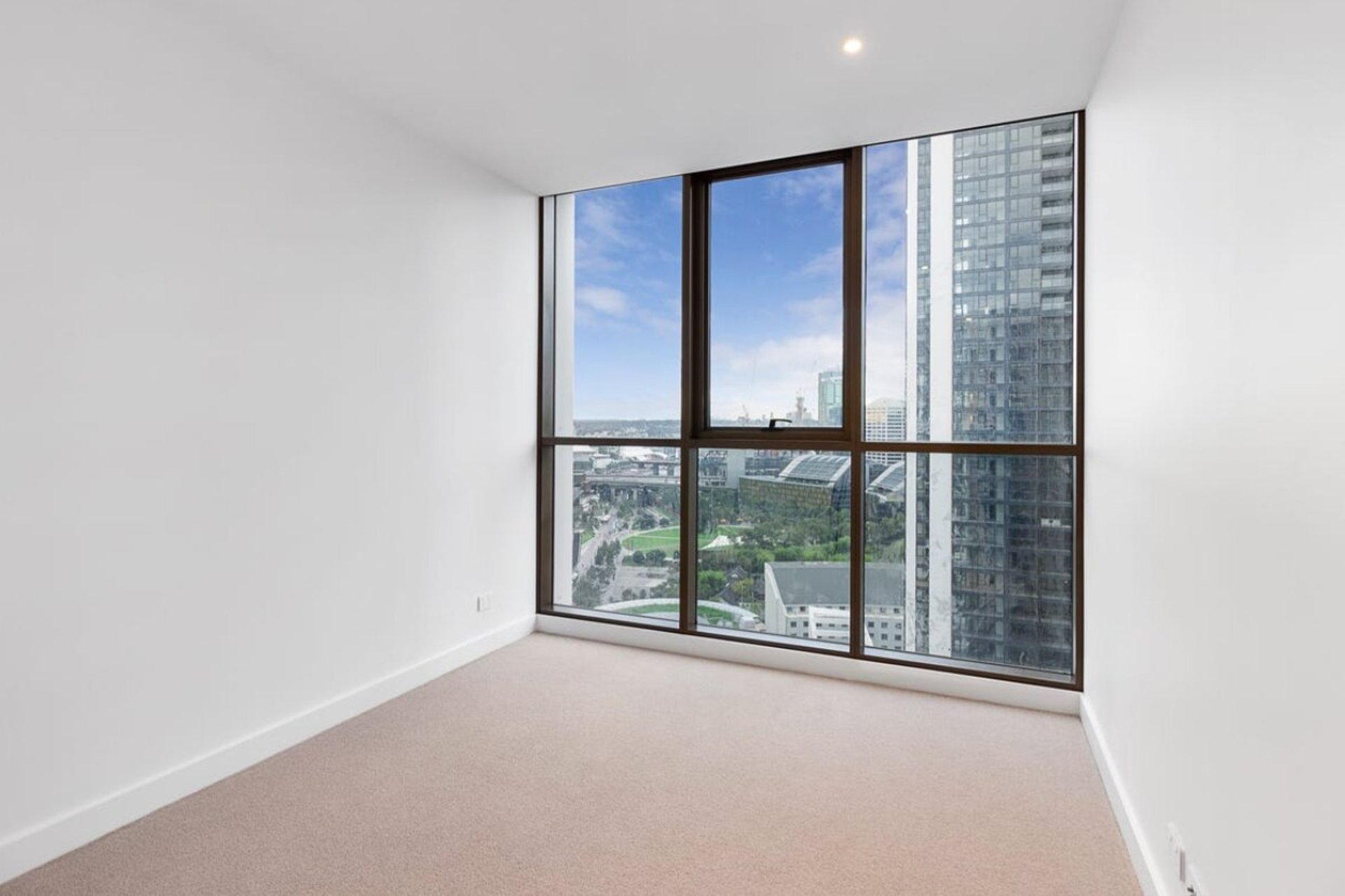 https://images.sales.reapit.com.au/6546/listing/1P9397/photo/d/179253497311478575.jpg