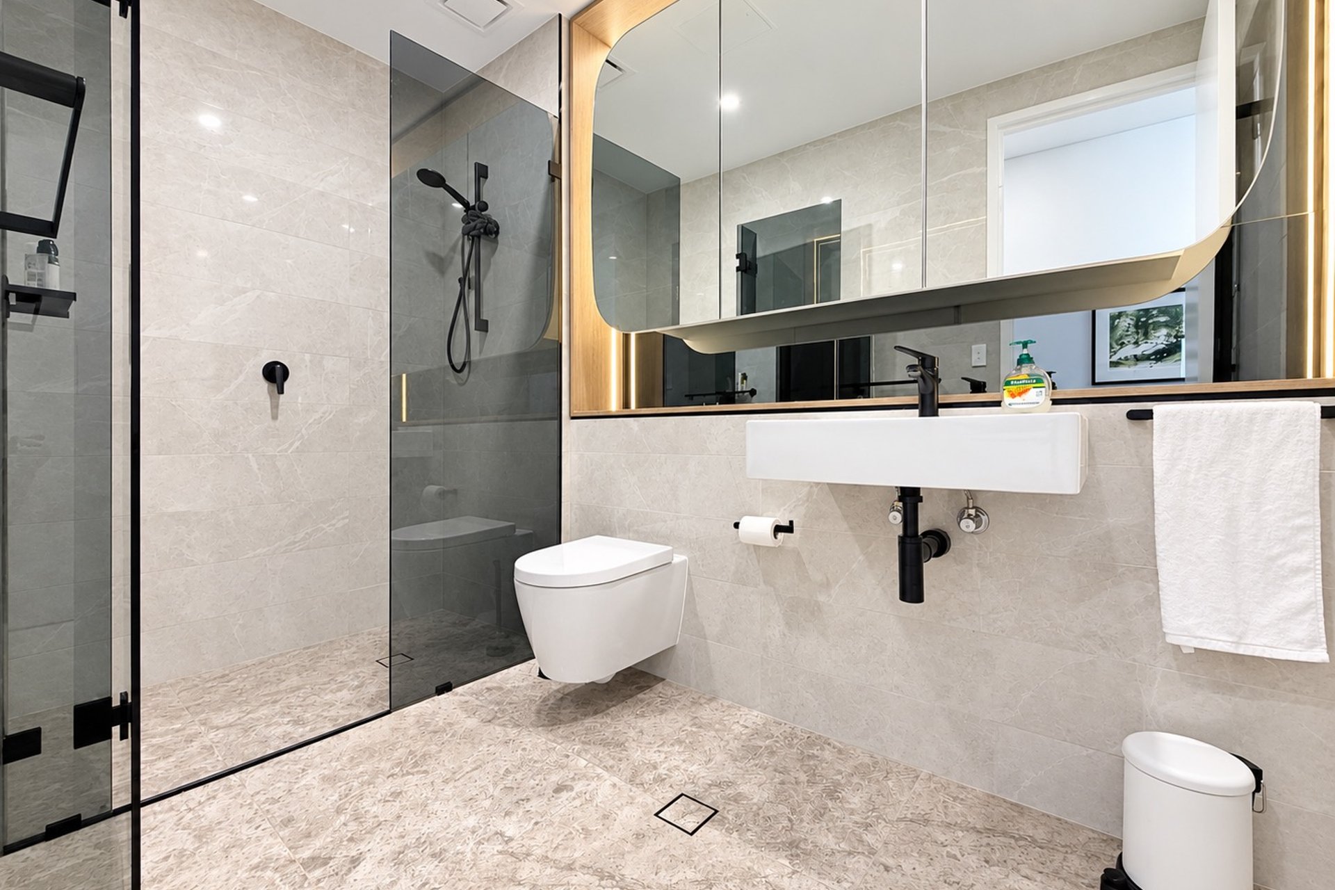 https://images.sales.reapit.com.au/6546/listing/1P9407/photo/d/179266695027454542.jpg