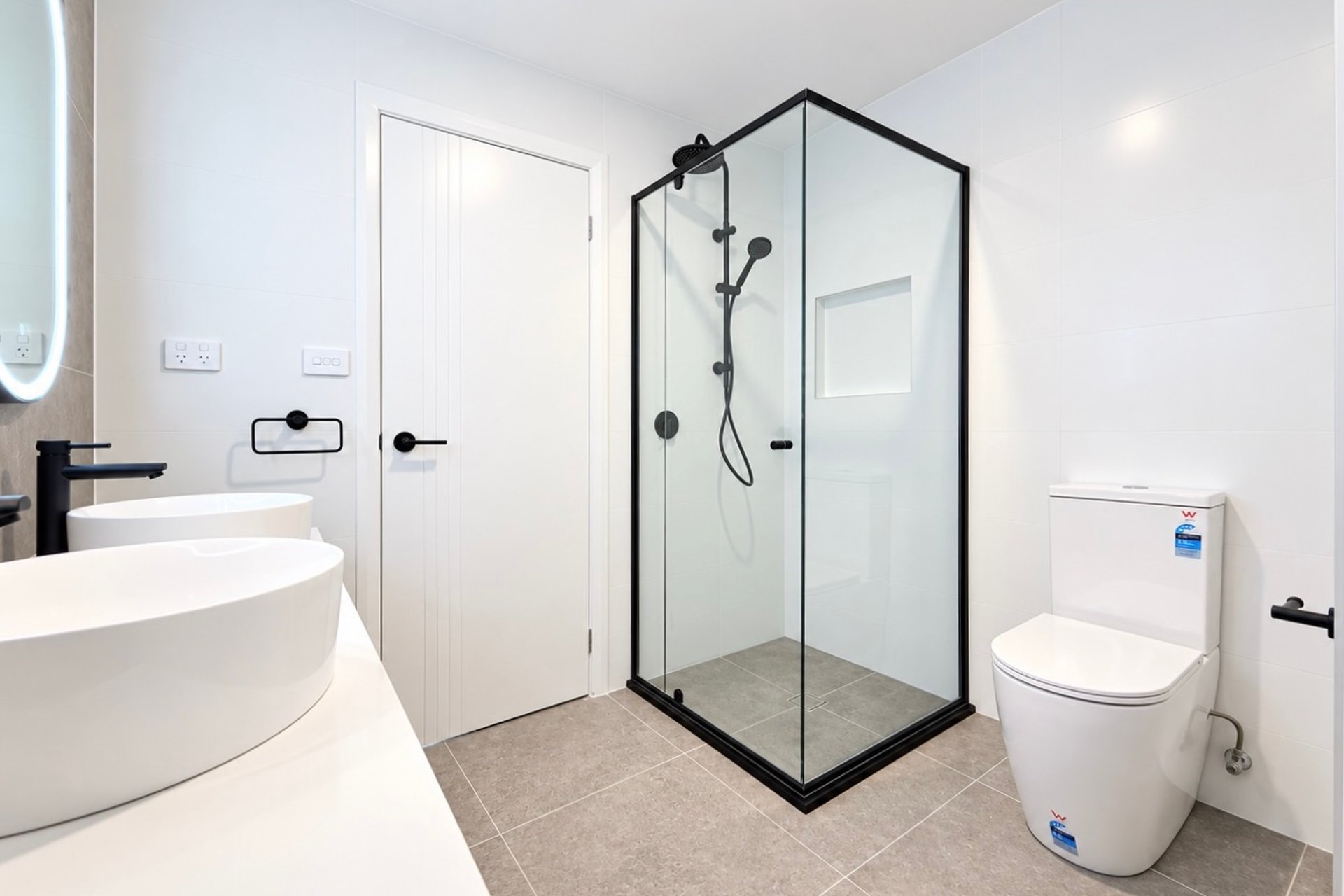 https://images.sales.reapit.com.au/6546/listing/1P9408/photo/d/179267106253255808.jpg