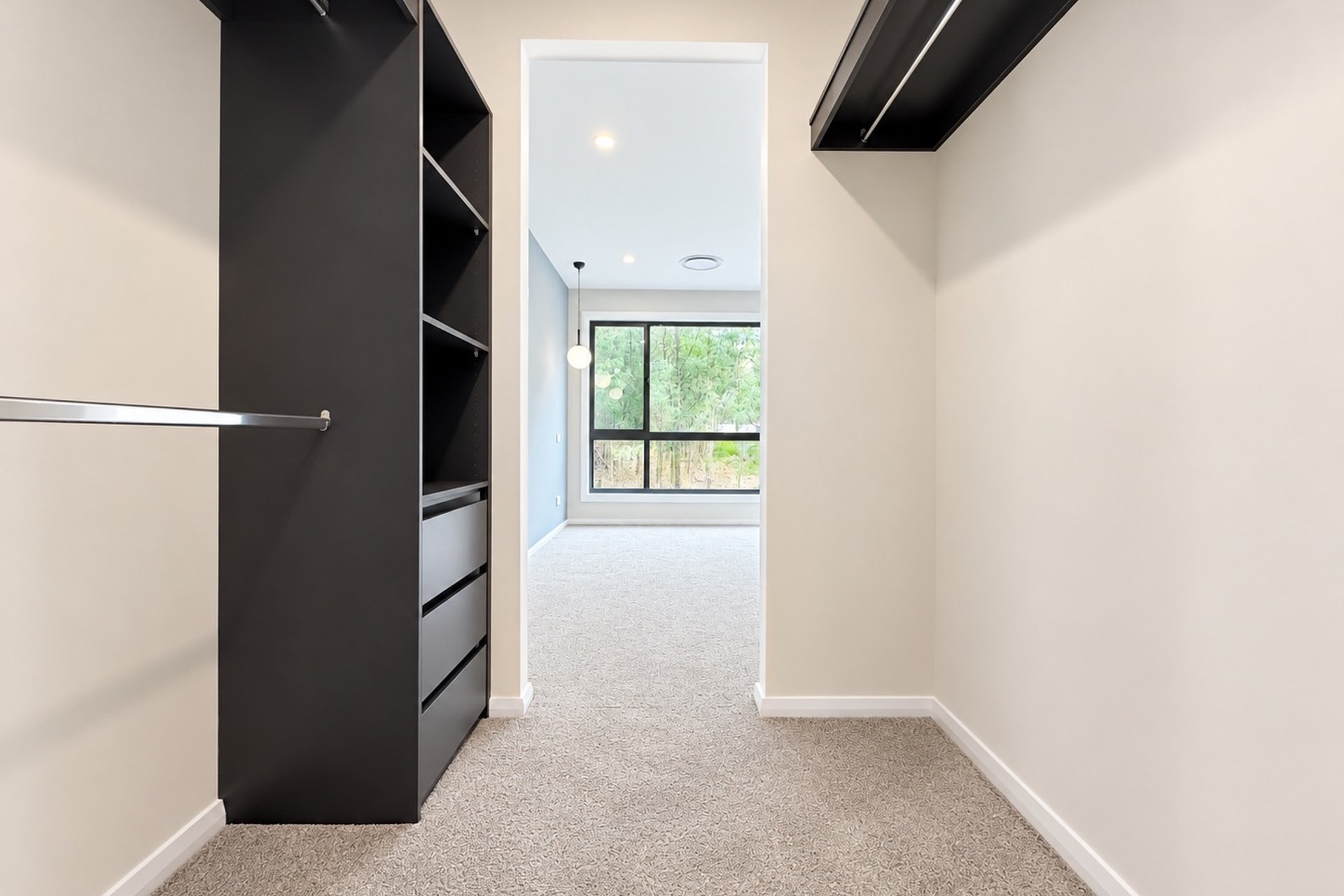 https://images.sales.reapit.com.au/6546/listing/1P9408/photo/d/179267106257070228.jpg