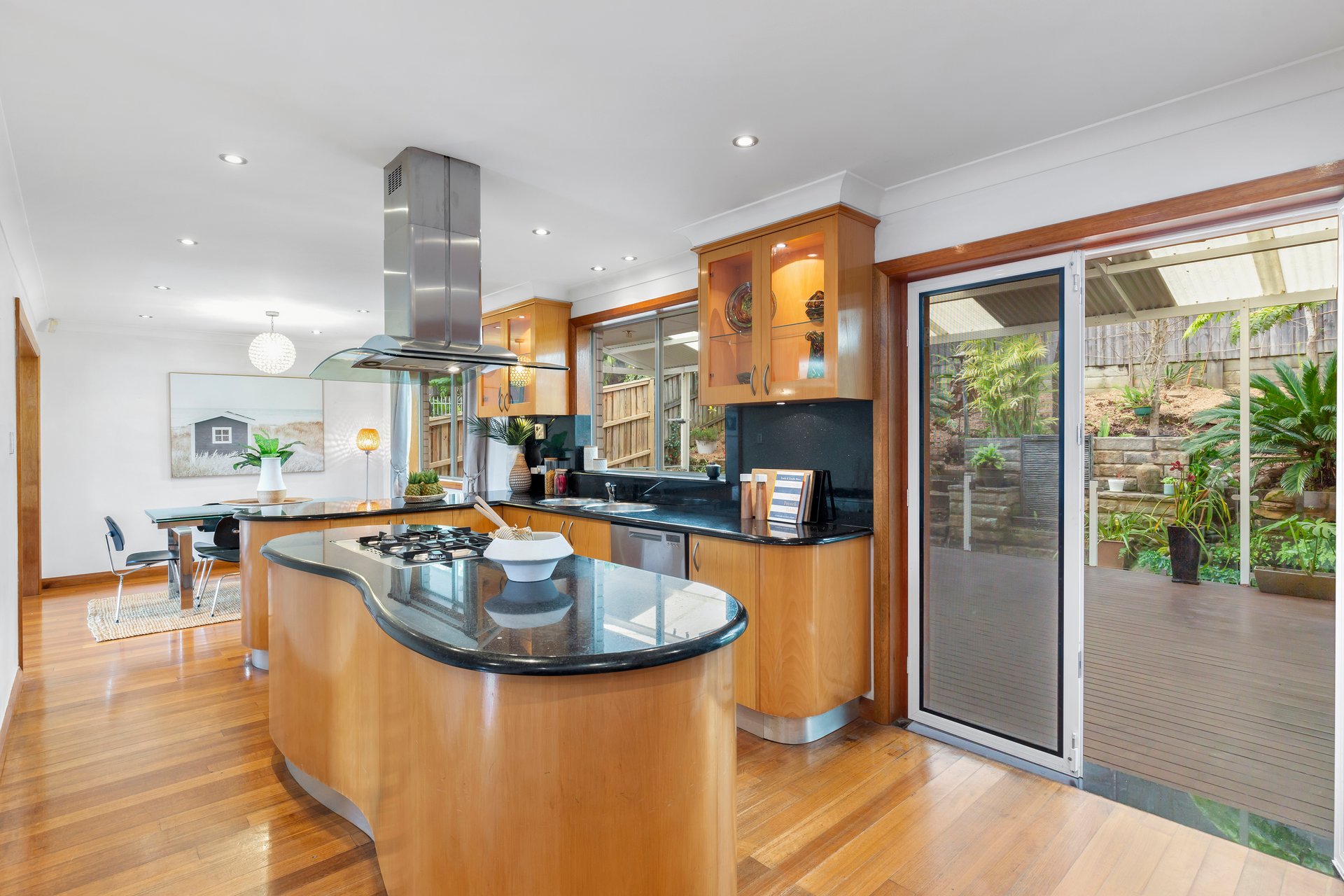 22 Maitland Street, Davidson NSW 2085 — image 3 of 8