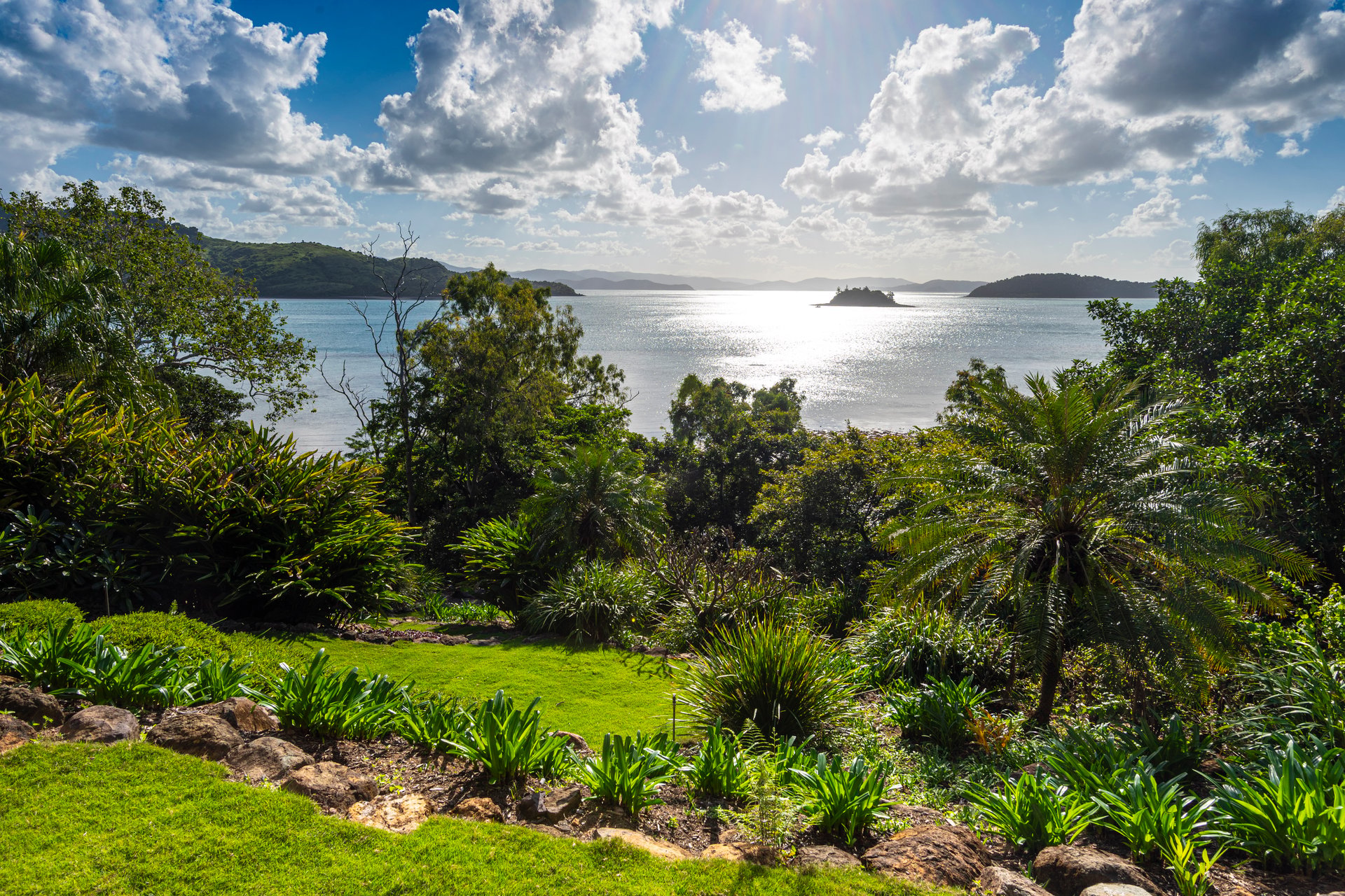Azuris, 5 Plum Pudding Close, Hamilton Island For Sale by Queensland Sotheby's International Realty - image 1