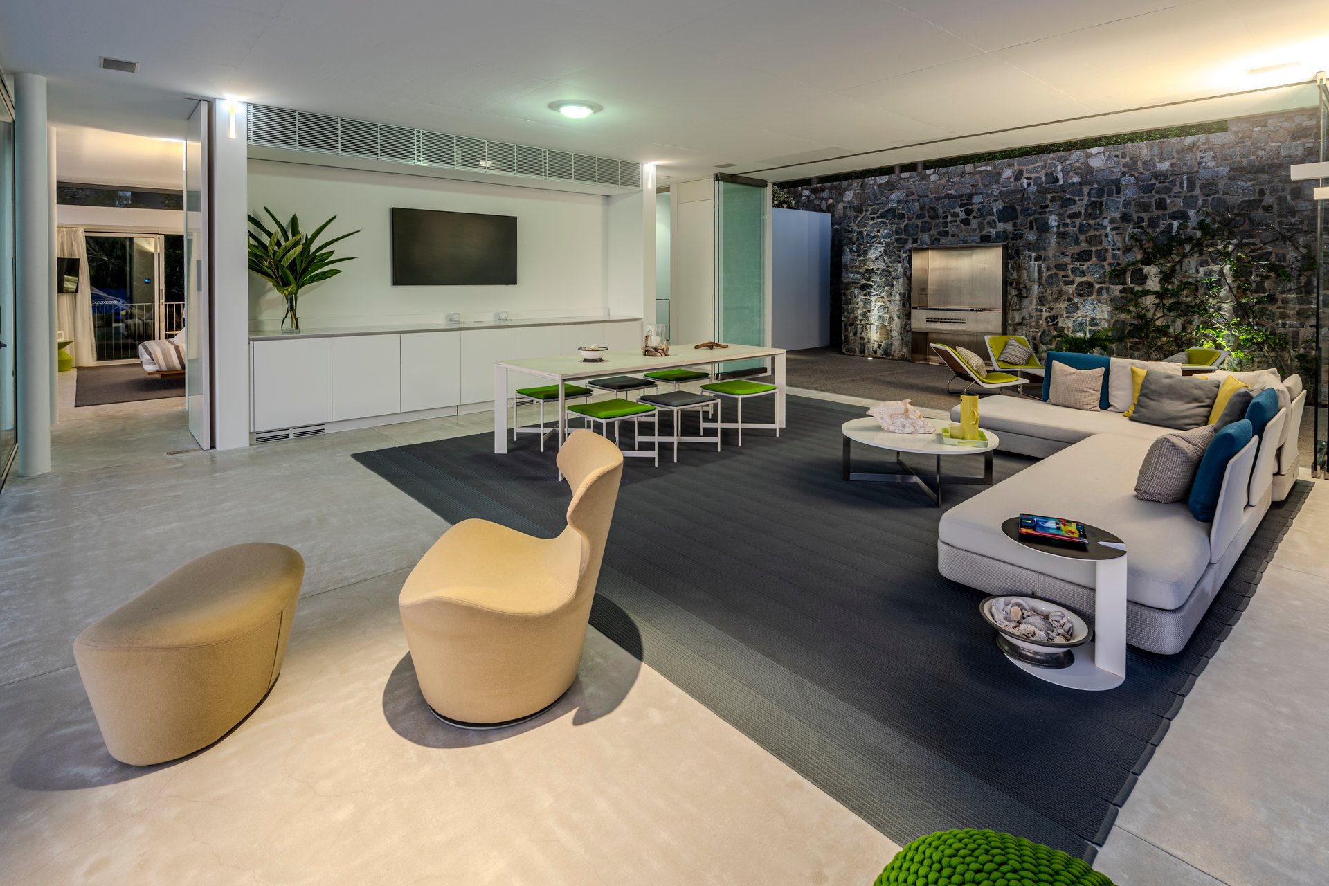 Azuris, 5 Plum Pudding Close, Hamilton Island For Sale by Queensland Sotheby's International Realty - image 1