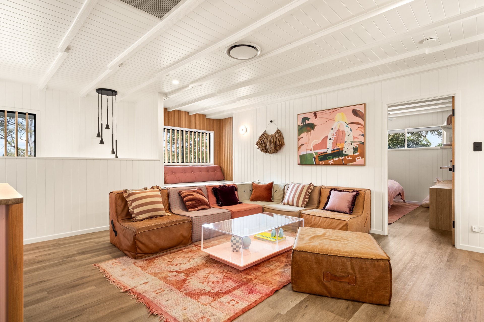 570 Boston Road, Chandler Sold by  - image 1