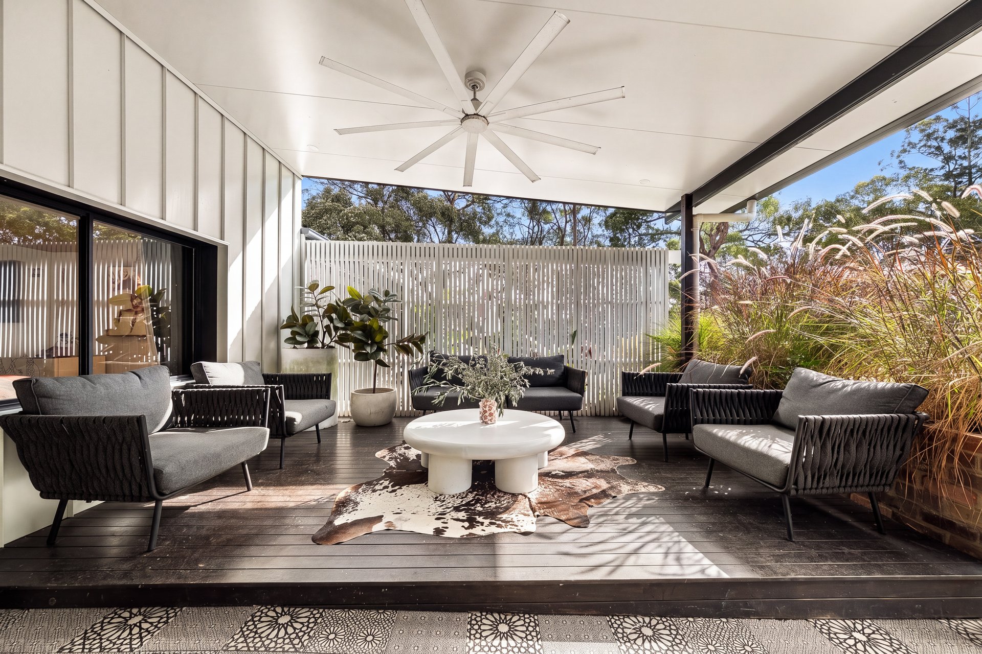 570 Boston Road, Chandler Sold by  - image 1