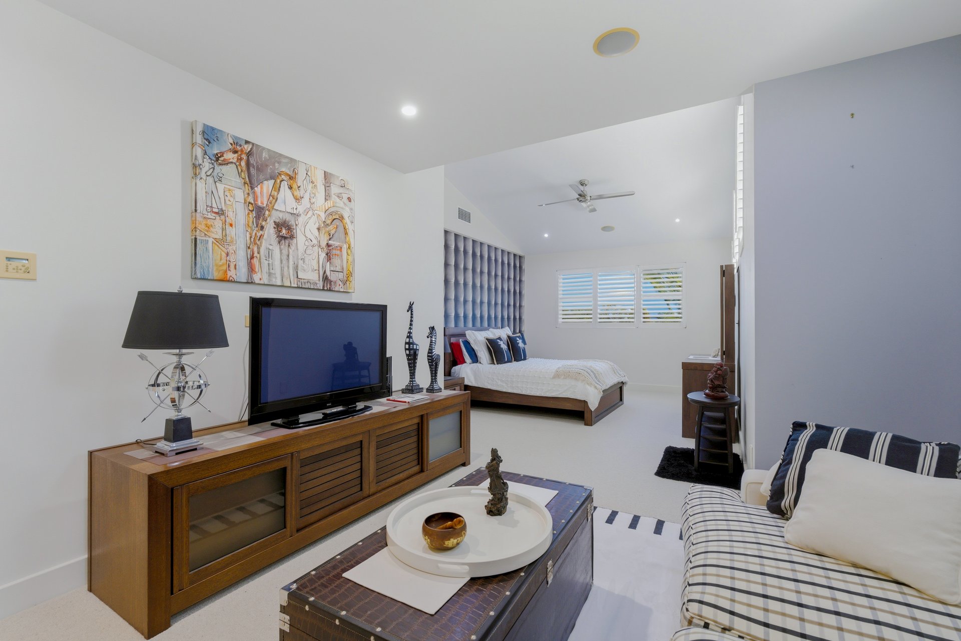 7020 Riverview Crescent, Sanctuary Cove For Sale by  - image 1