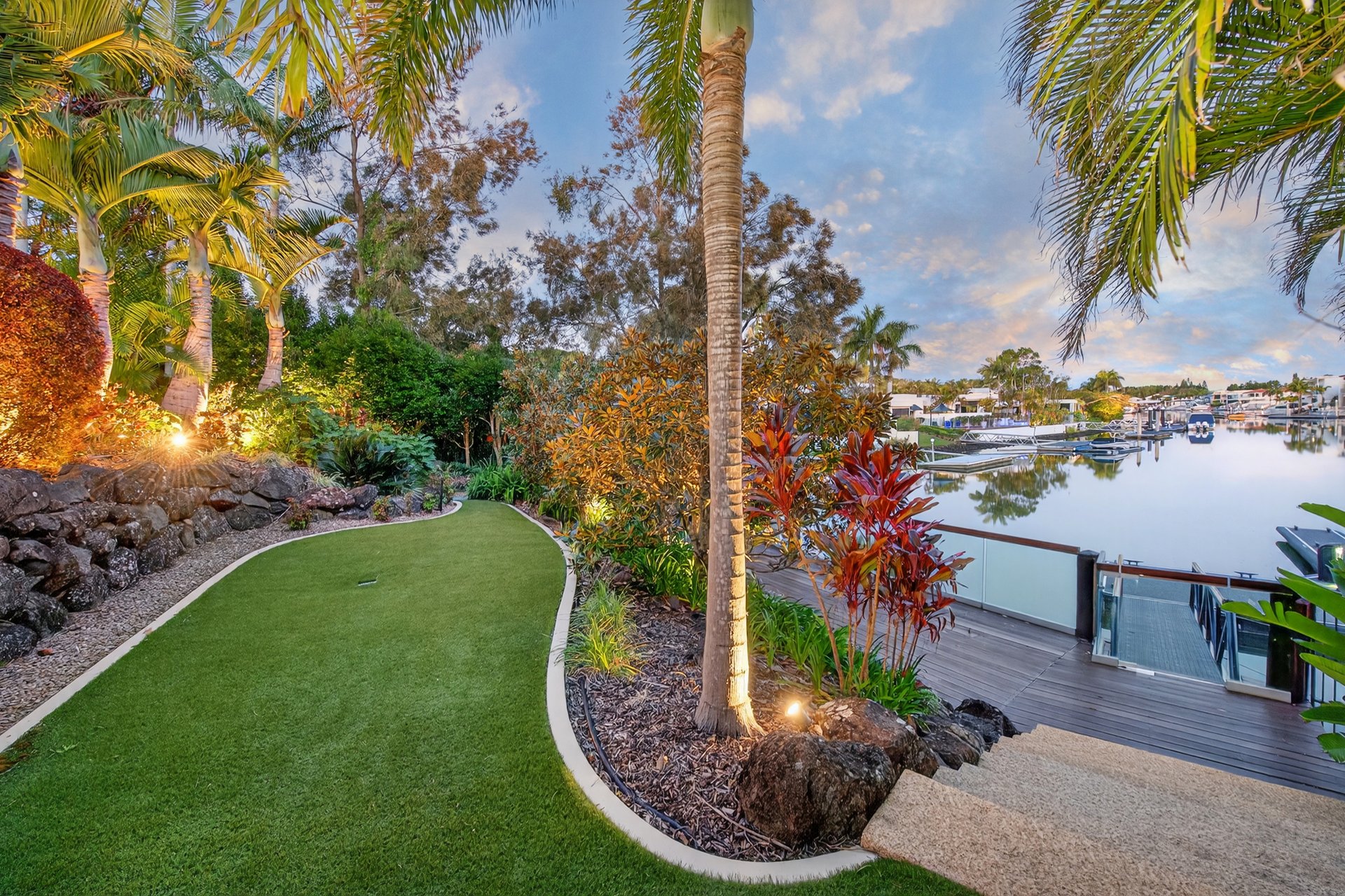 7020 Riverview Crescent, Sanctuary Cove For Sale by  - image 1