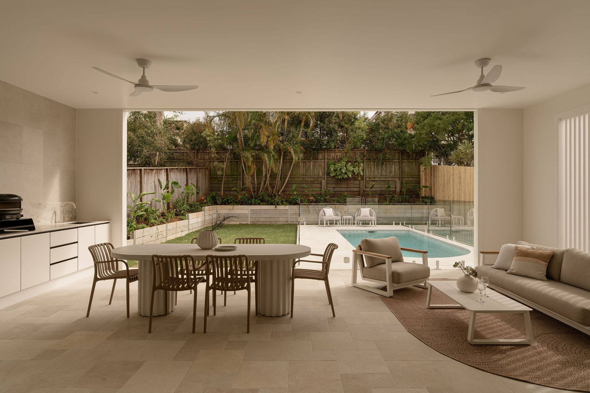 98 Barlow  Street, Clayfield For Sale by Queensland Sotheby's International Realty - image 1