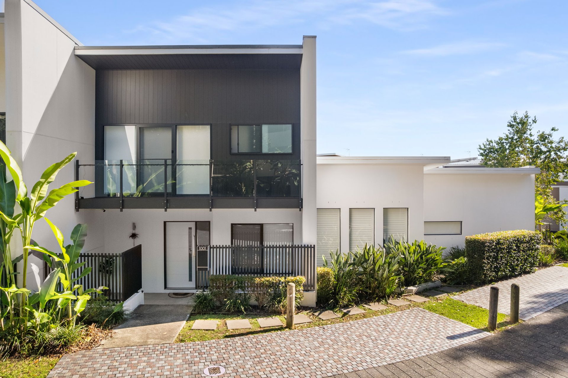 1001/154 Musgrave Avenue, Southport For Sale by Queensland Sotheby's International Realty