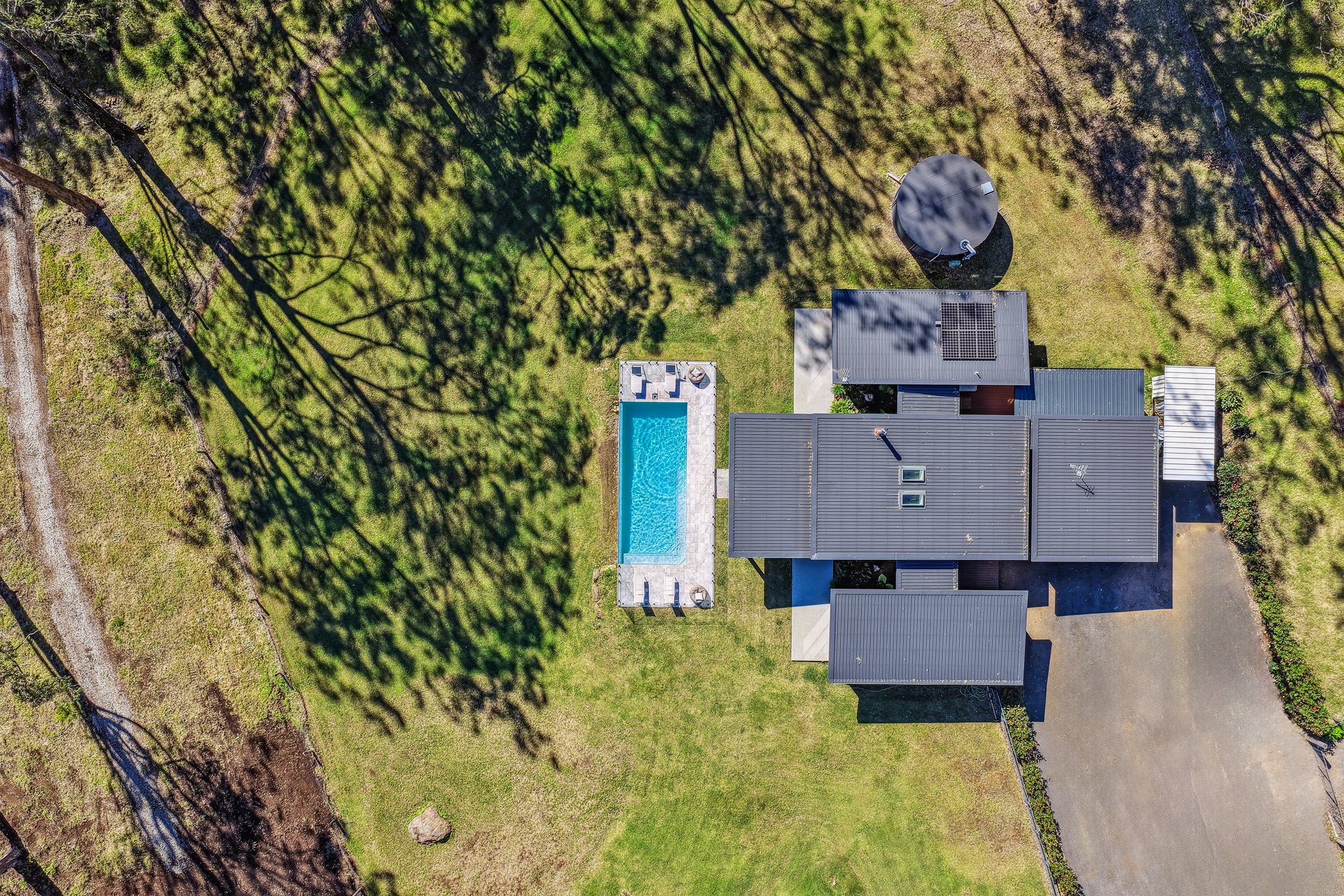 905K Main Western Road, Tamborine Mountain For Sale by Queensland Sotheby's International Realty - image 1