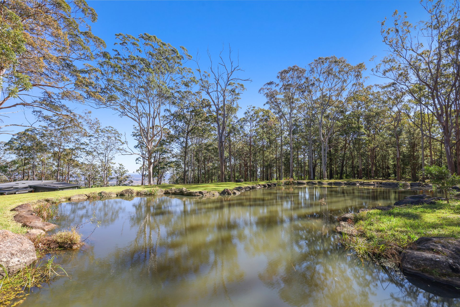 905K Main Western Road, Tamborine Mountain For Sale by Queensland Sotheby's International Realty - image 1