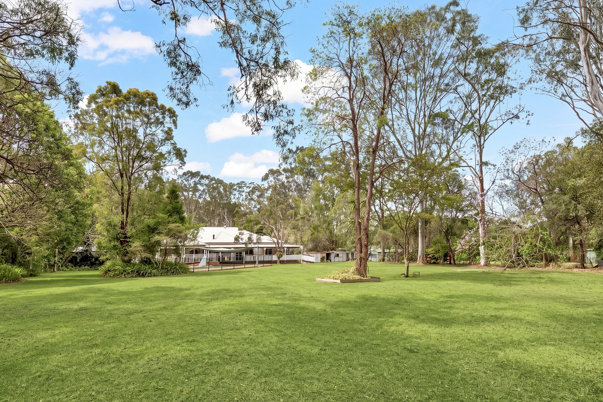 797 London Road, Chandler For Sale by Queensland Sotheby's International Realty - image 1