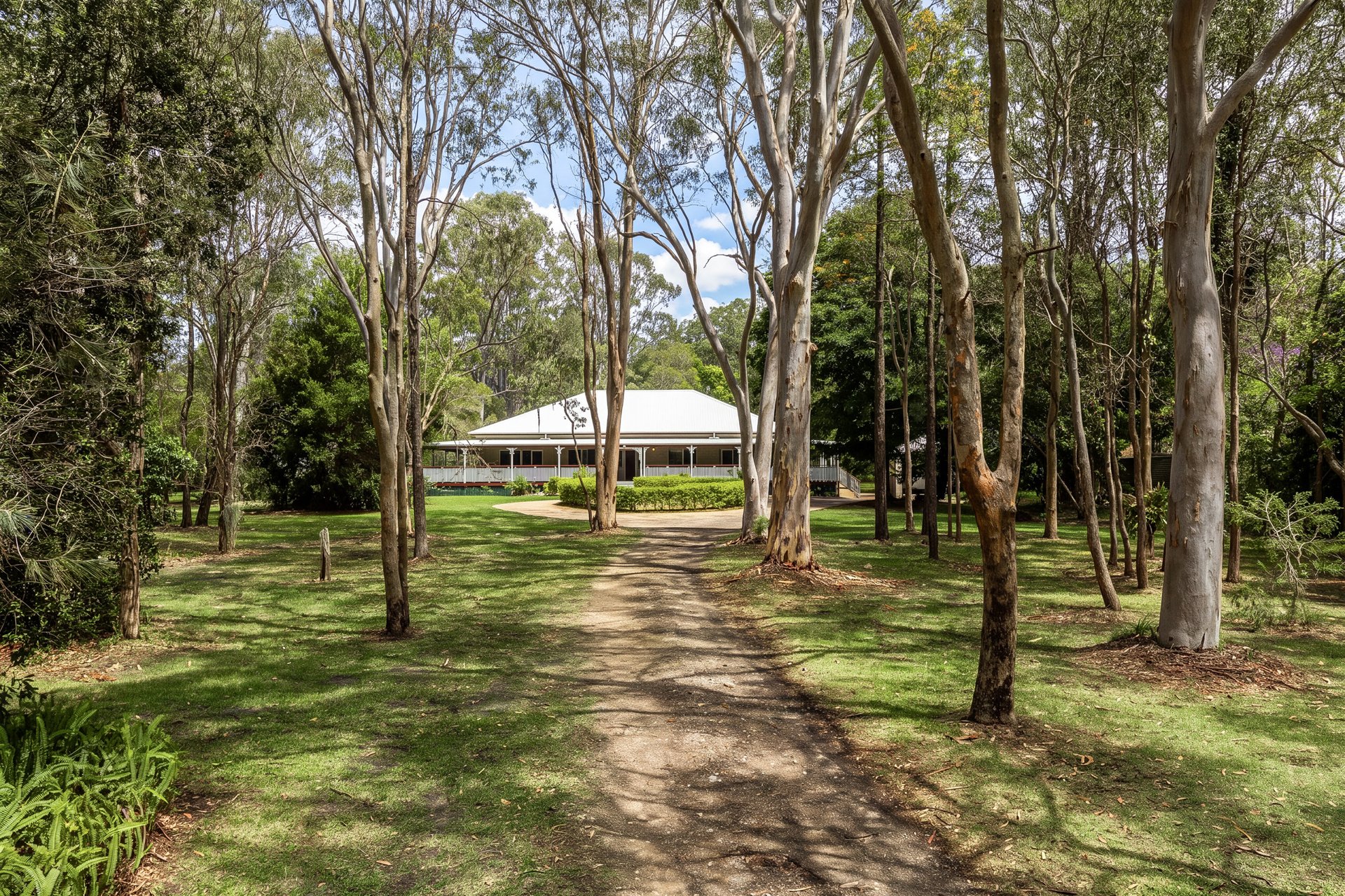 797 London Road, Chandler For Sale by Queensland Sotheby's International Realty - image 1