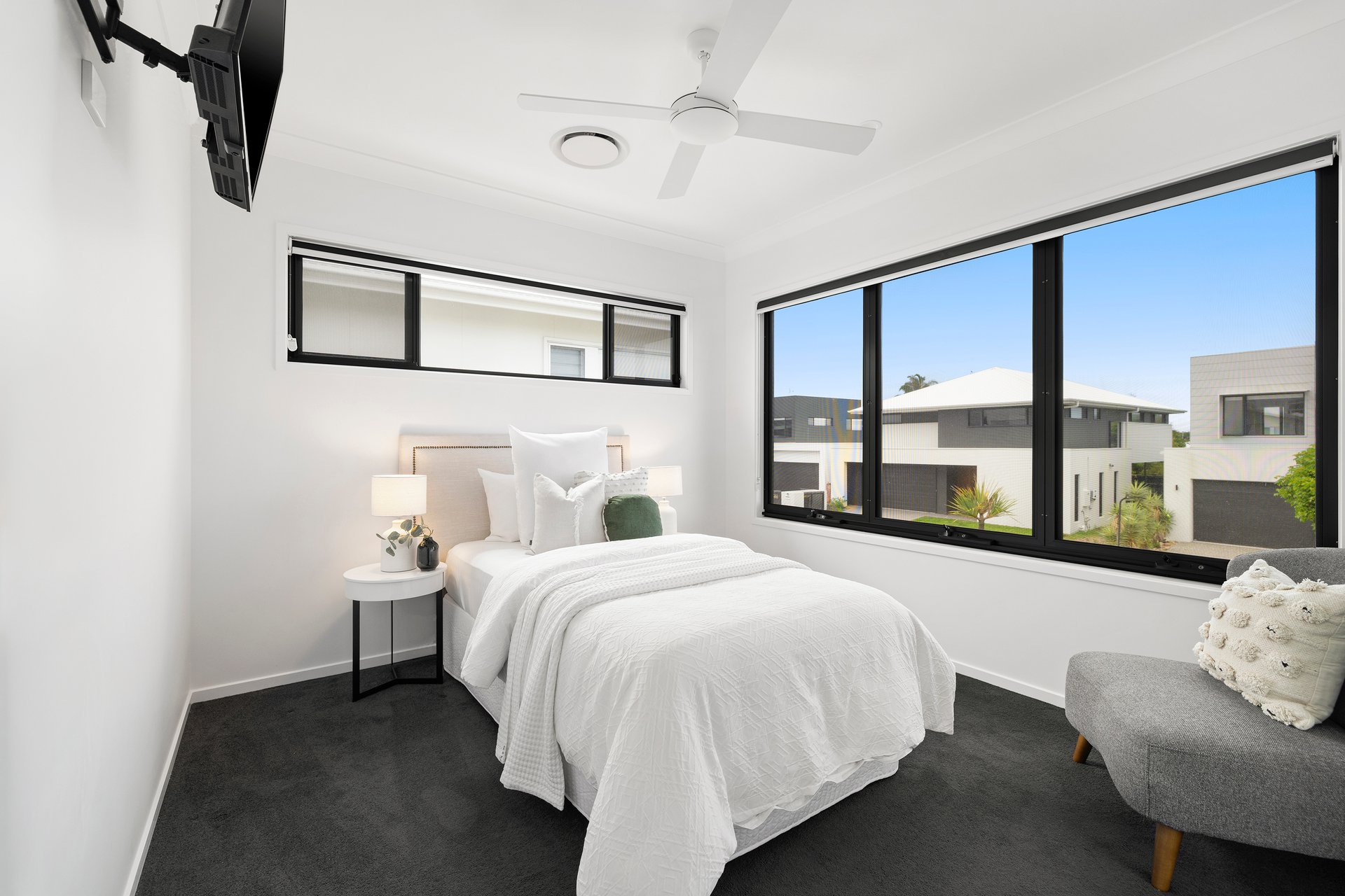 18 Singlefin Crescent, Bokarina For Sale by Queensland Sotheby's International Realty - image 1