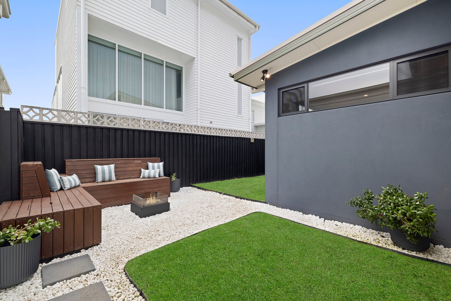 18 Singlefin Crescent, Bokarina For Sale by Queensland Sotheby's International Realty - image 1