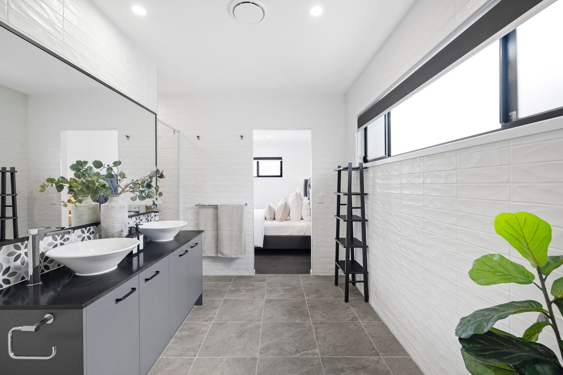 18 Singlefin Crescent, Bokarina For Sale by Queensland Sotheby's International Realty - image 1