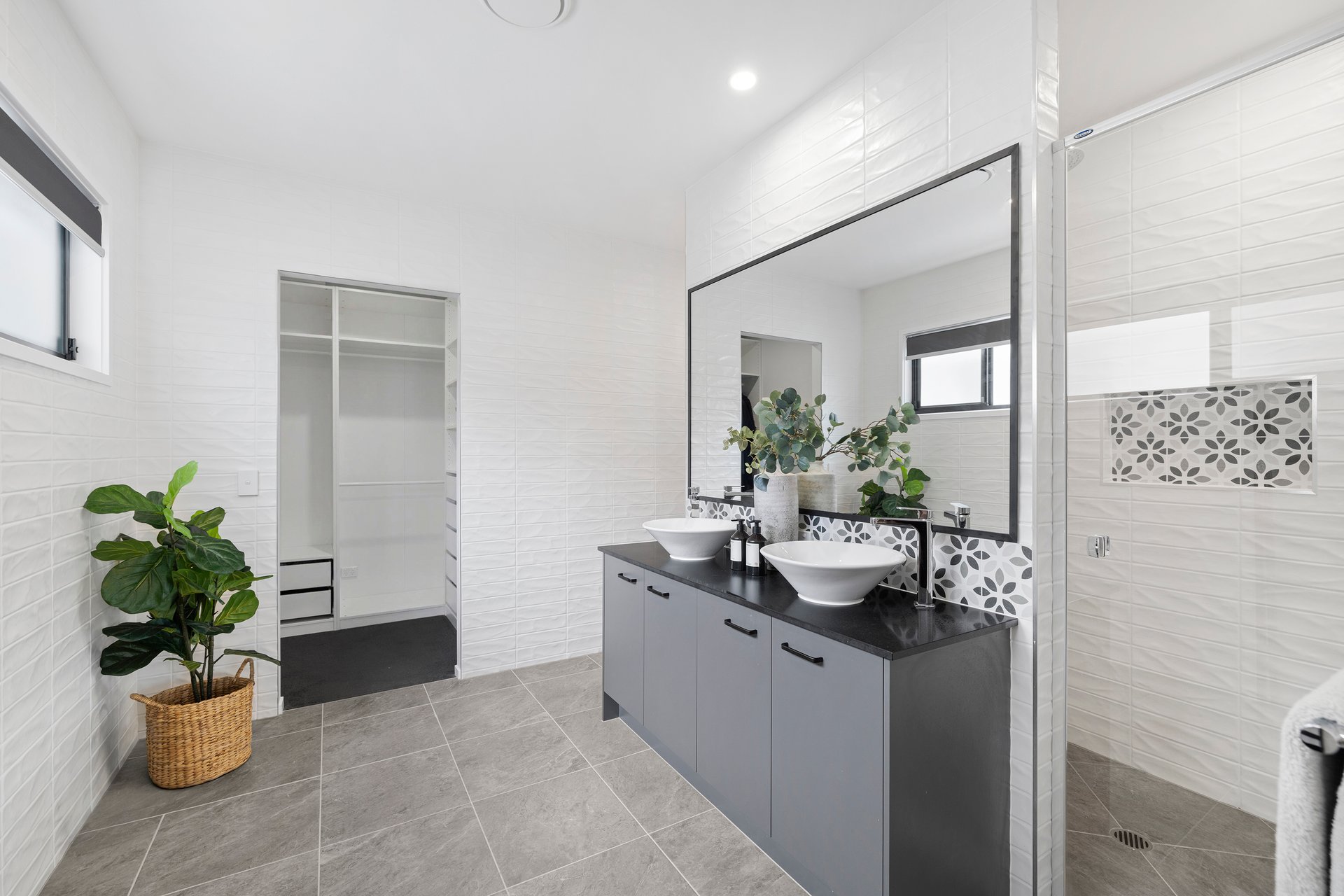 18 Singlefin Crescent, Bokarina For Sale by Queensland Sotheby's International Realty - image 1