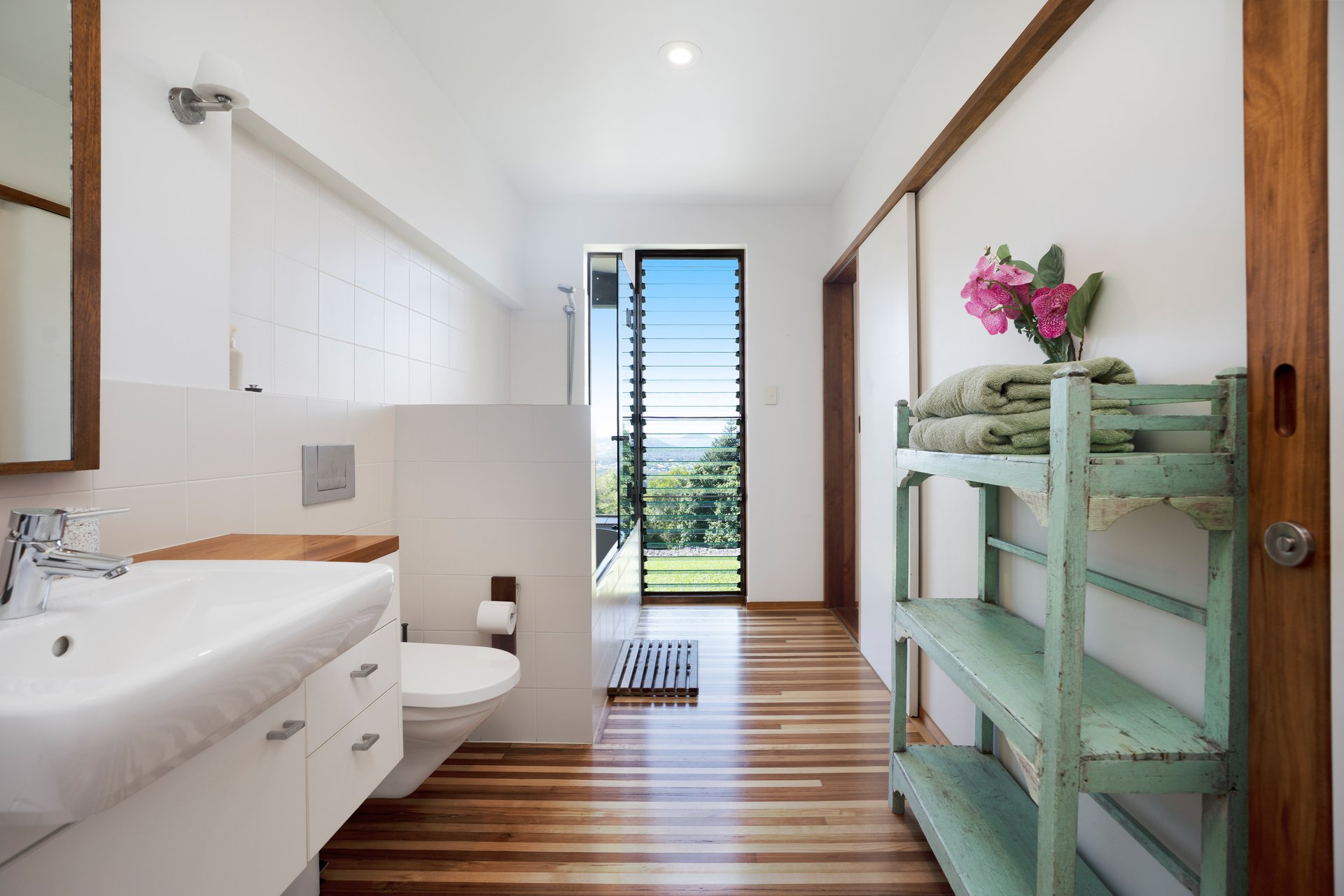 159-185 Thompson Road, Dulong For Sale by Queensland Sotheby's International Realty - image 1