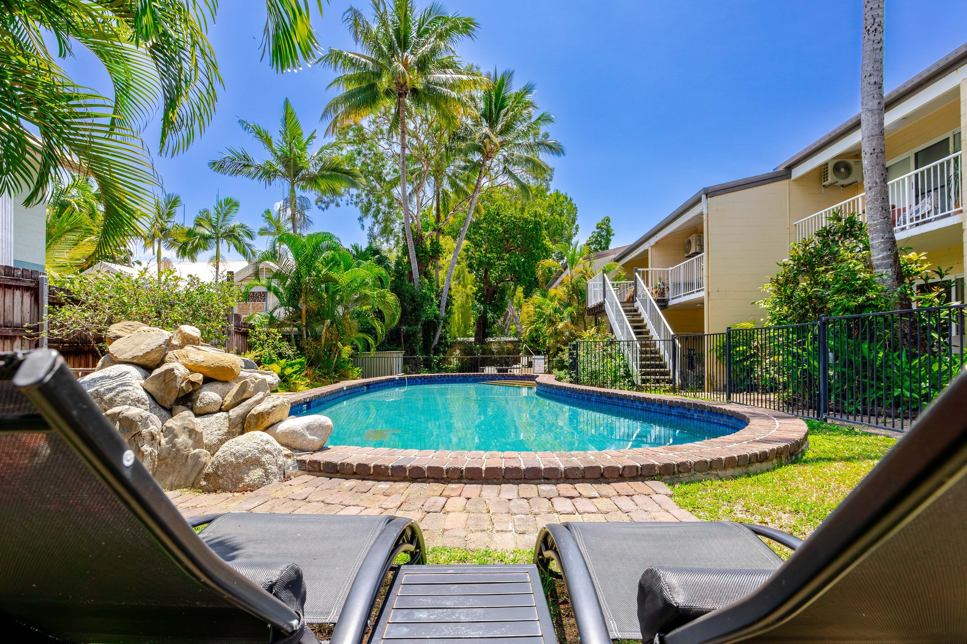 2/63-65 Davidson Street, Port Douglas For Sale by Queensland Sotheby's International Realty - image 1