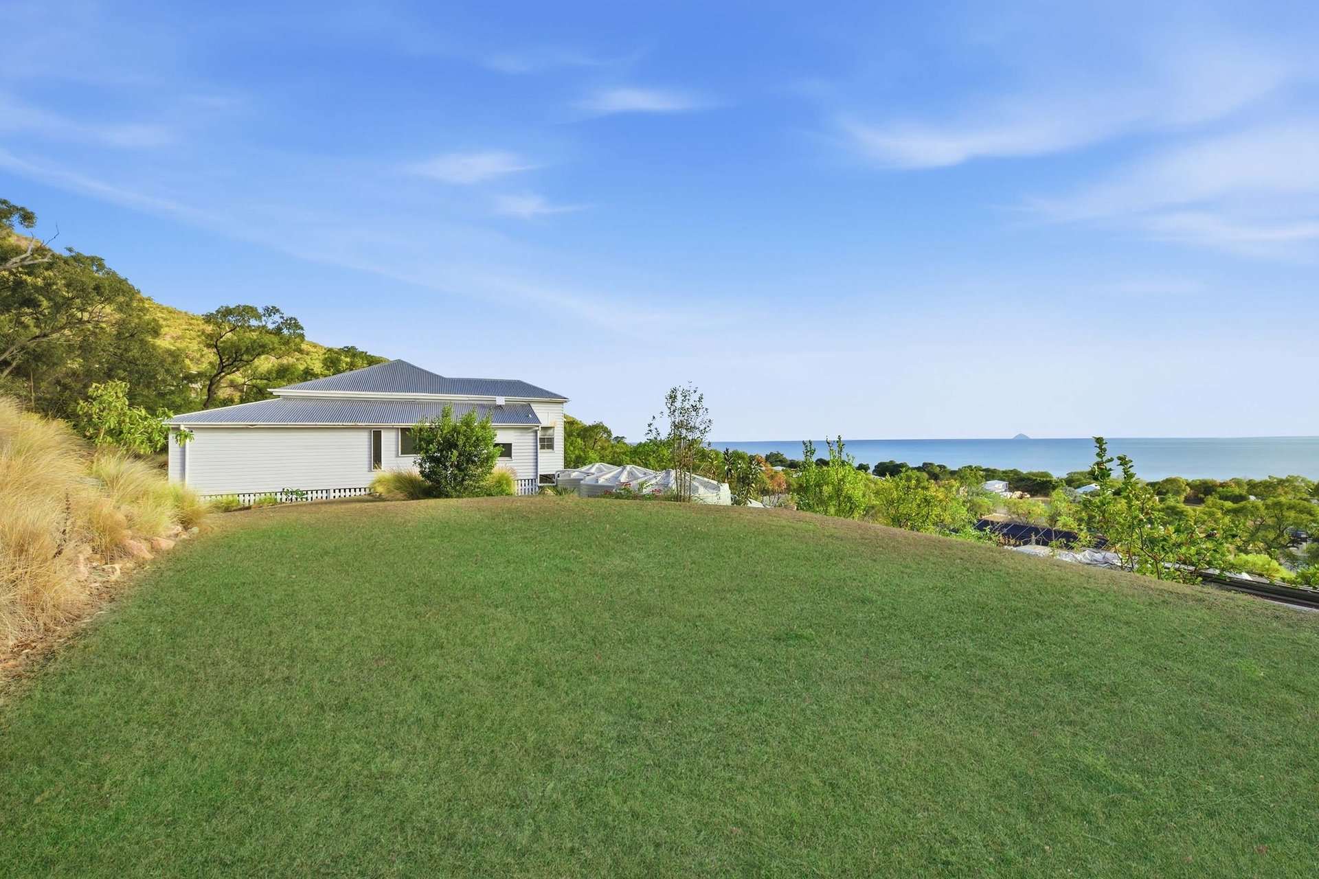 22A Rattray Avenue, Hideaway Bay For Sale by Queensland Sotheby's International Realty - image 1