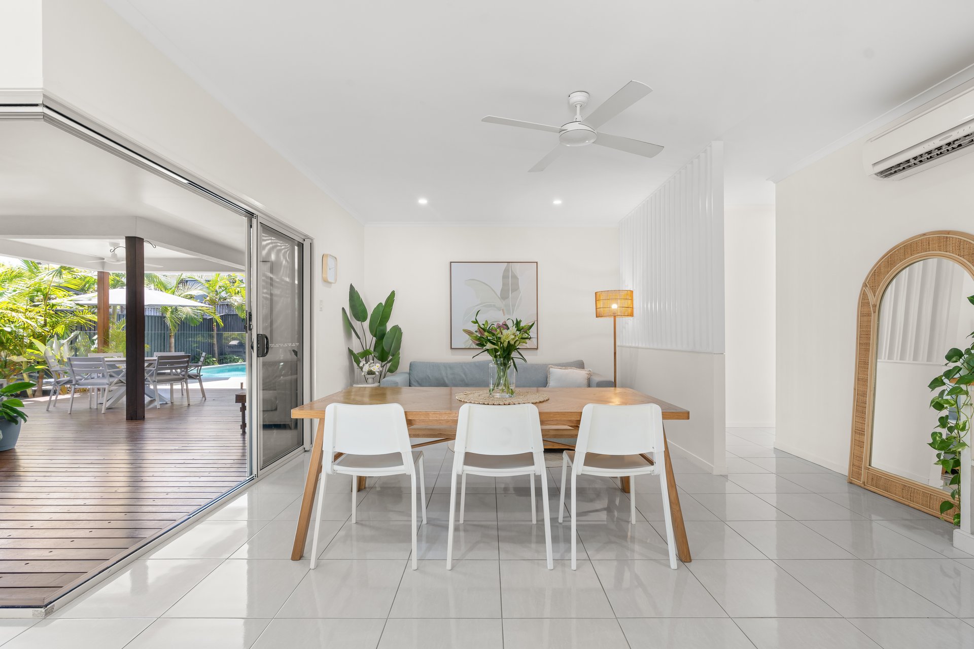 7 Tea Tree Grove, Peregian Springs For Sale by Queensland Sotheby's International Realty - image 1